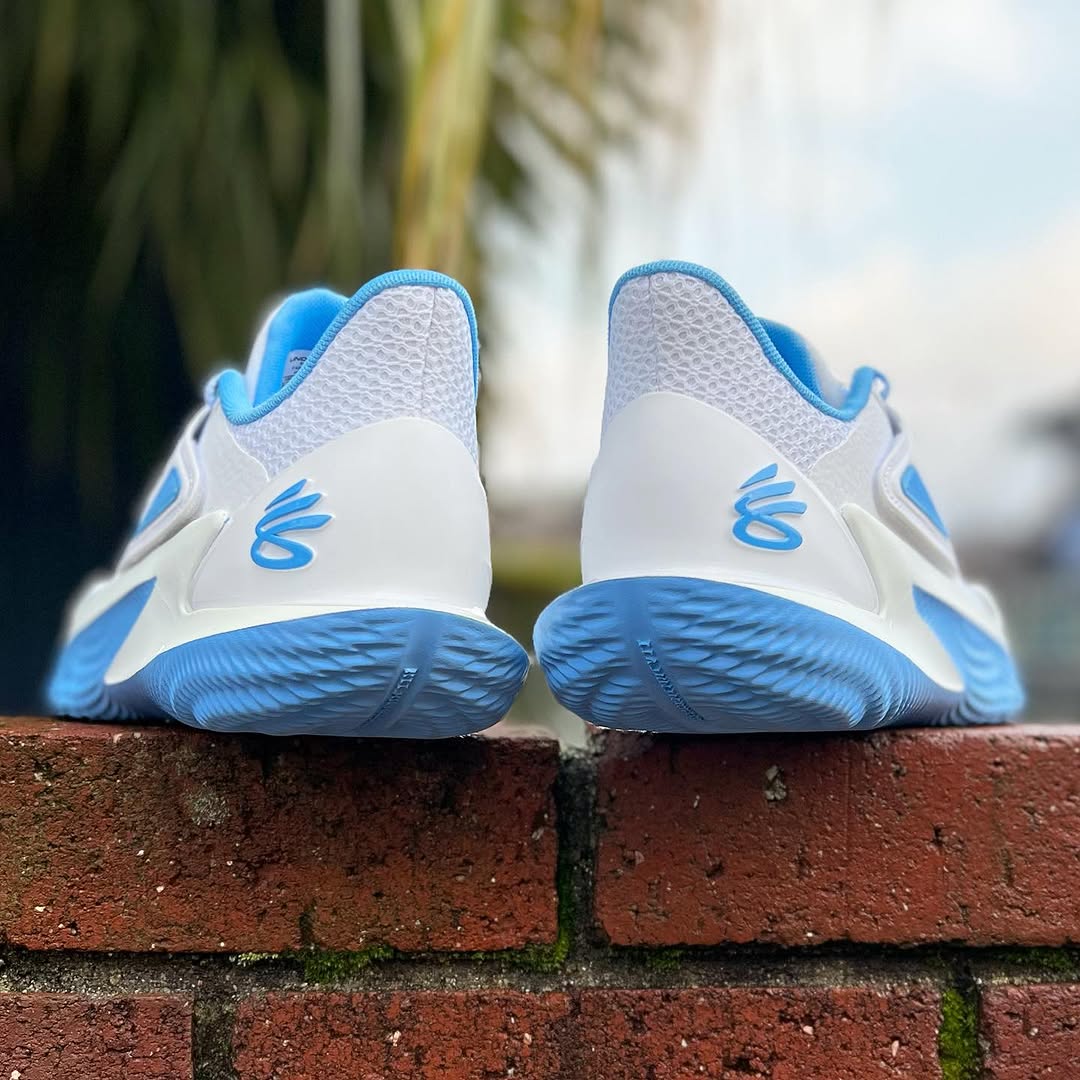 UNDER ARMOUR CURRY FOX 2 'BLUE FLAME' アンダーアーマー カリー