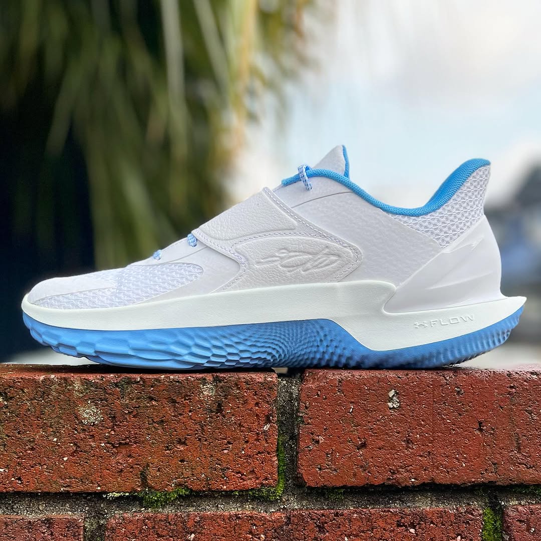 UNDER ARMOUR CURRY FOX 2 'BLUE FLAME' アンダーアーマー カリー