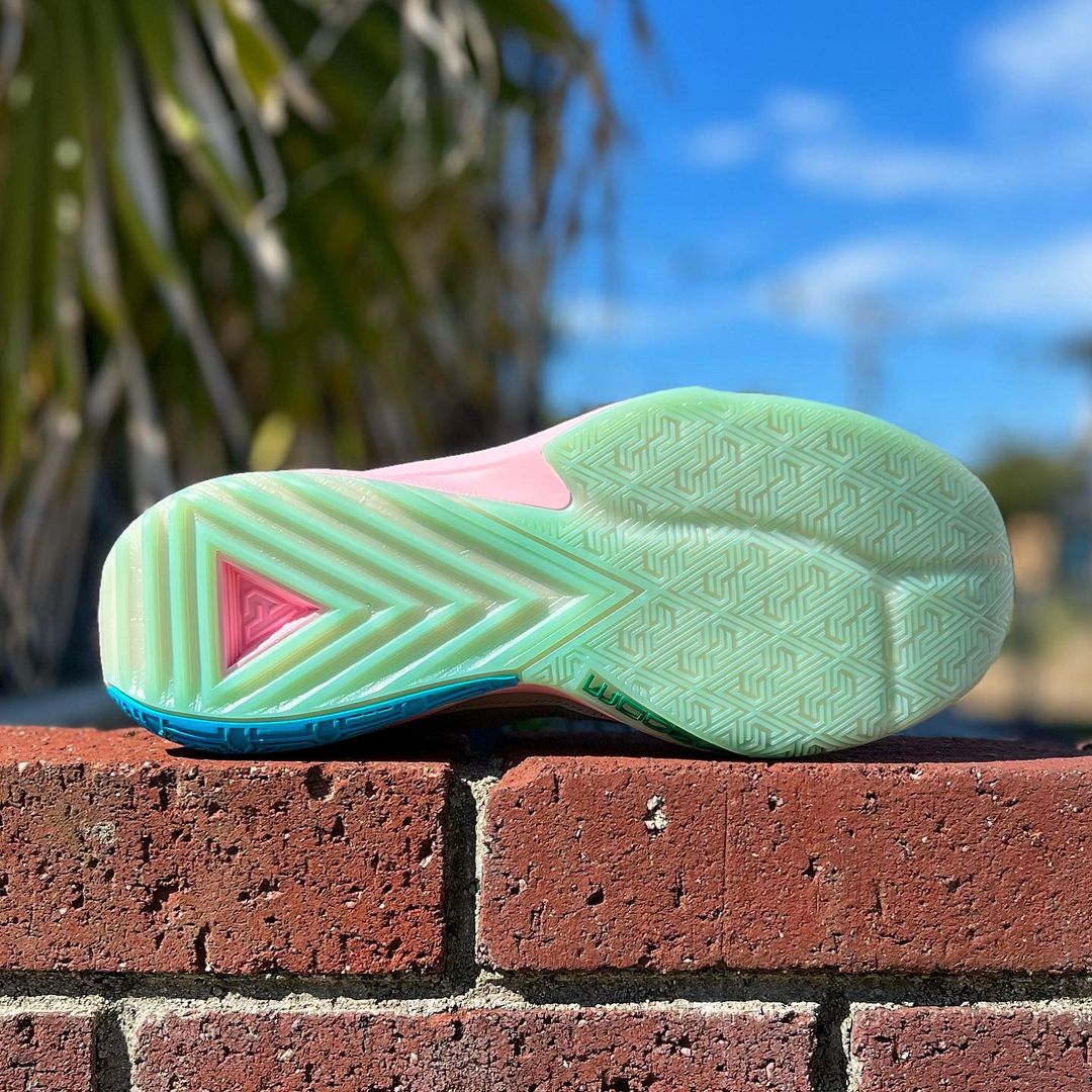 NIKE ZOOM FREAK 5 FIVE THE HARD WAY ナイキ ズーム フリーク 5