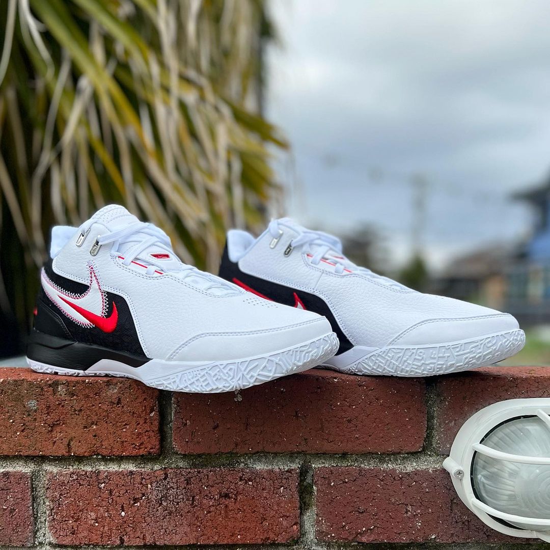 NIKE ZOOM LEBRON NXXT GEN AMPD 'FIRST GAME' ナイキ ズーム レブロン