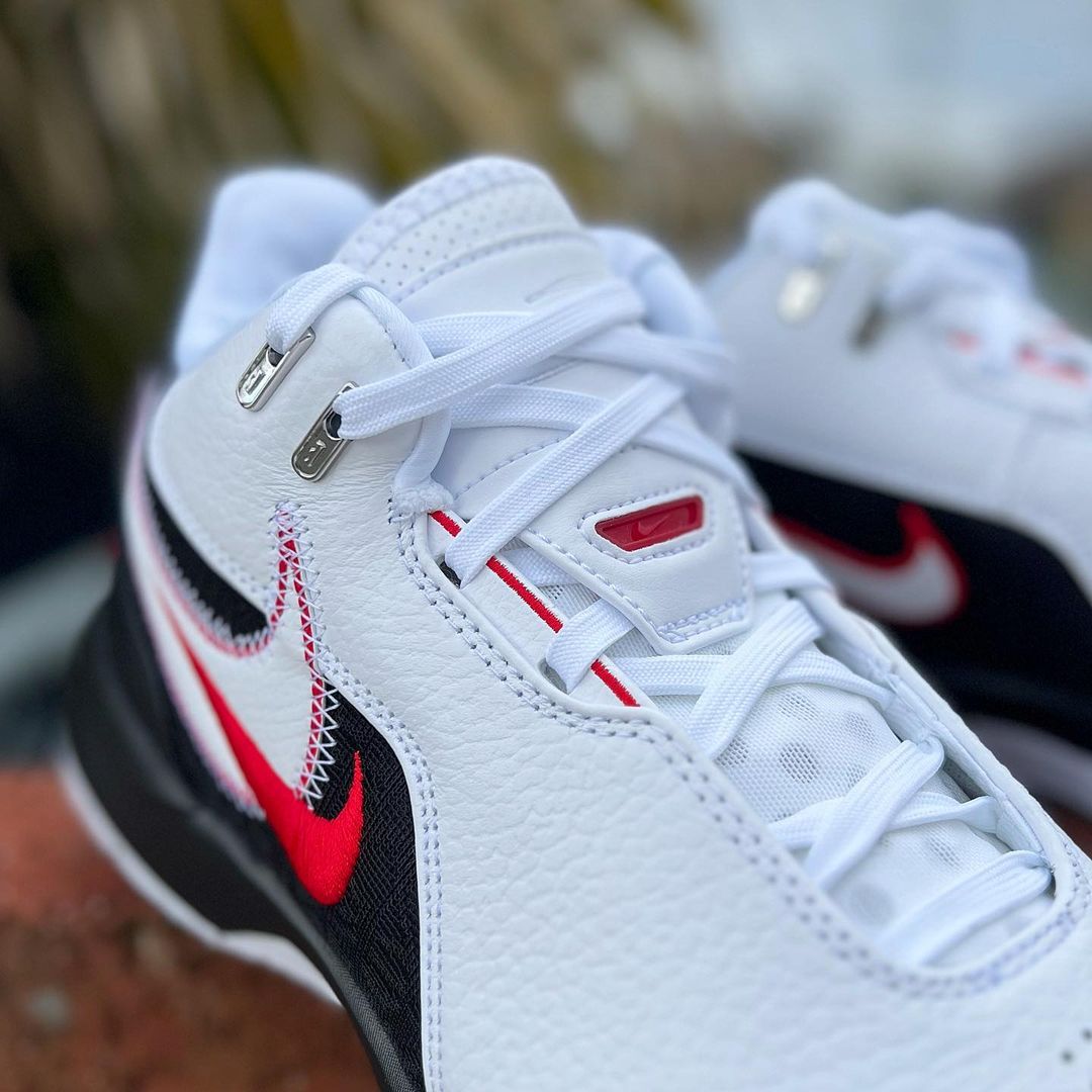 NIKE ZOOM LEBRON NXXT GEN AMPD 'FIRST GAME' ナイキ ズーム レブロン