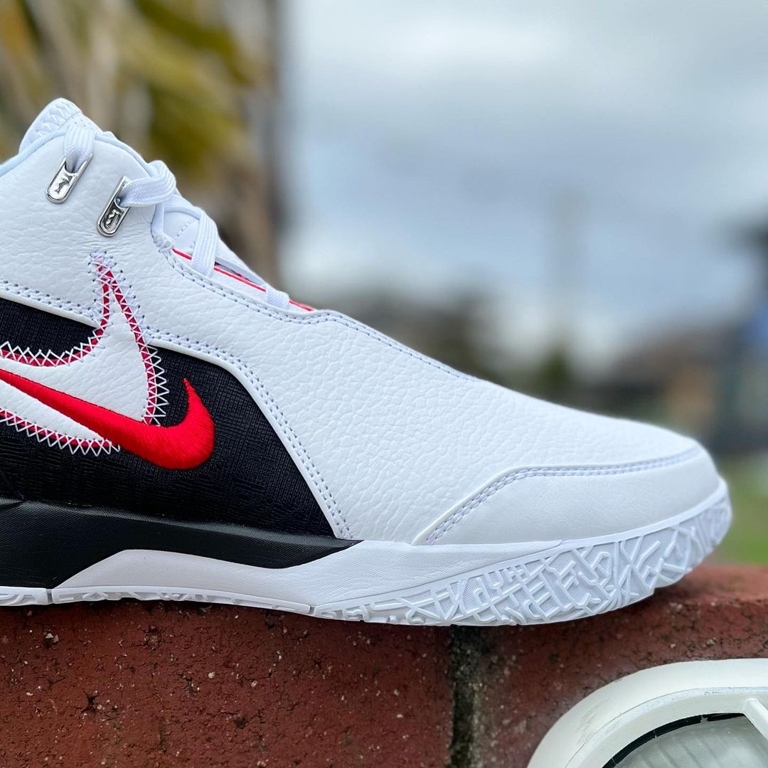 NIKE ZOOM LEBRON NXXT GEN AMPD 'FIRST GAME' ナイキ ズーム レブロン