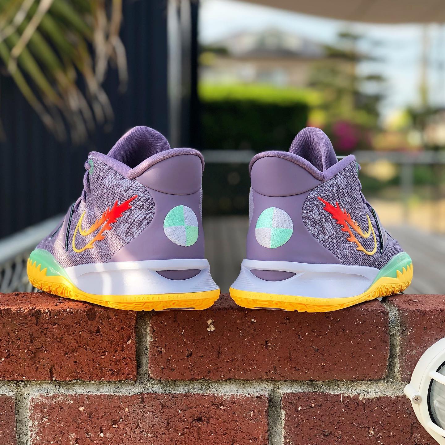 ナイキ カイリー バッシュ　7EP Flame NIKE KYRIE 7 EP 'FLAME' ナイキ カイリー 7 フレイム 【MEN'S