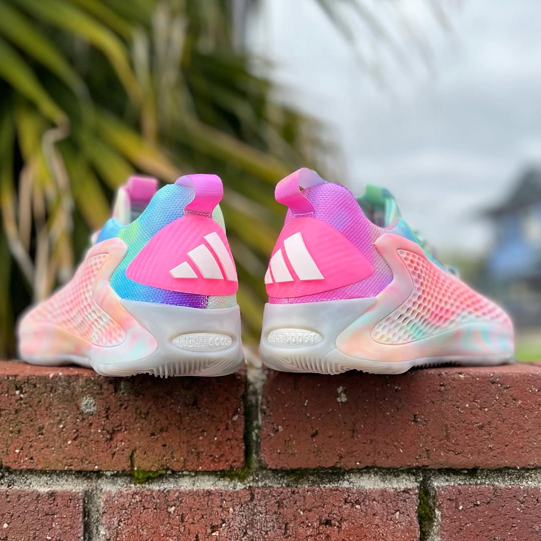 AE1 Coral adidas バスケットボールシューズ　ピンク Adidas AE1 