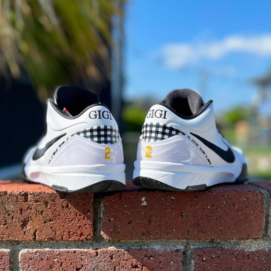 NIKE KOBE 4 PROTRO 'MAMBACITE GIGI' ナイキ コービー 4 プロトロ