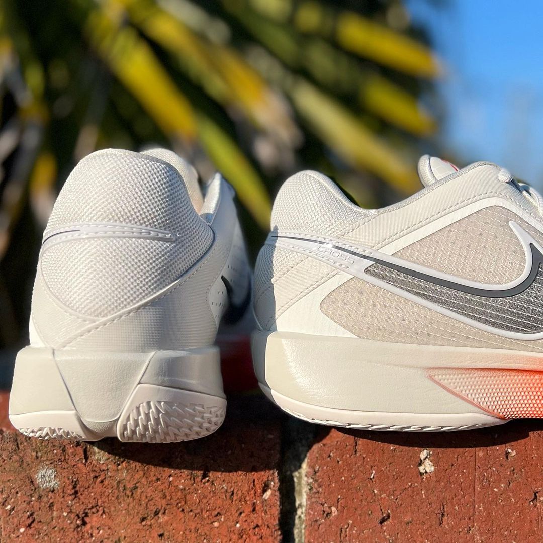 ナイキ エア ズーム GT カット クロス　最終値下げ NIKE AIR ZOOM G.T. CUT CROSS ナイキ エア ズーム GT カット