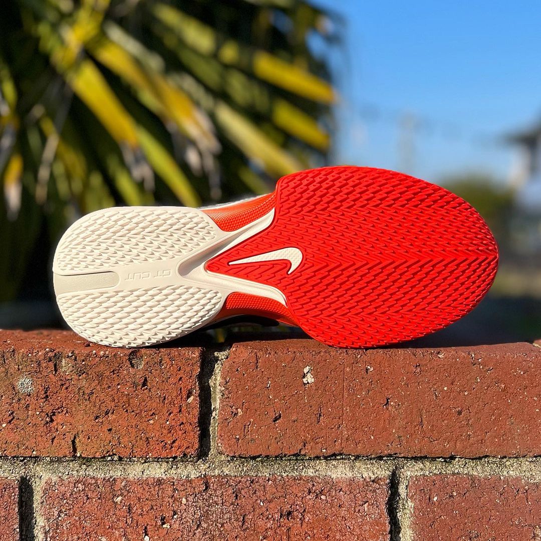 NIKE AIR ZOOM G.T. CUT CROSS ナイキ エア ズーム GT カット クロス