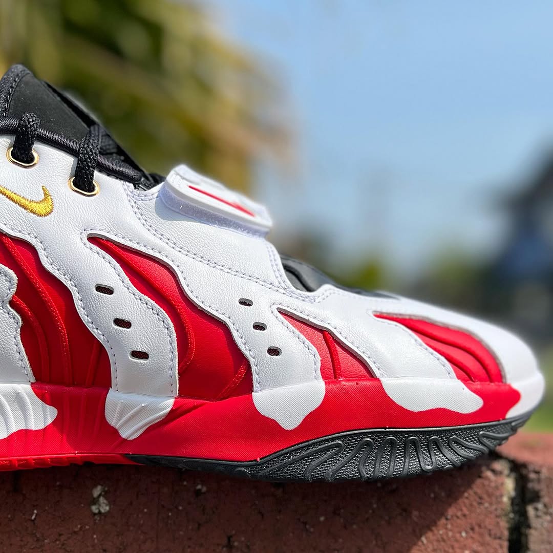 NIKE LEBRON シューズ ホワイト/レッド　バッシュ　レブロン NIKE LEBRON 21 'PRIME 96' ナイキ レブロン 21 プライム 96