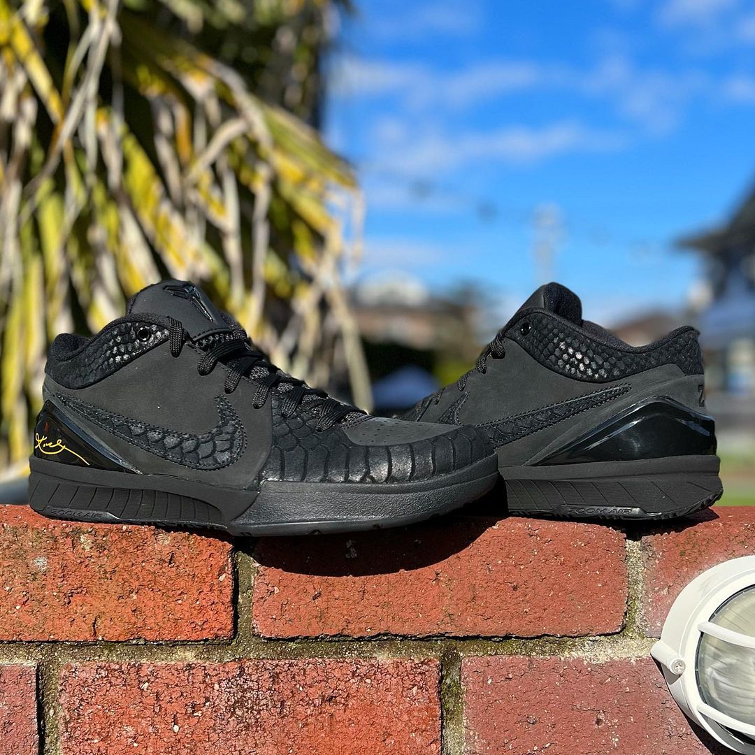 NIKE KOBE 4 PROTRO 'GIFT OF MAMBA' ナイキ コービー 4 プロトロ