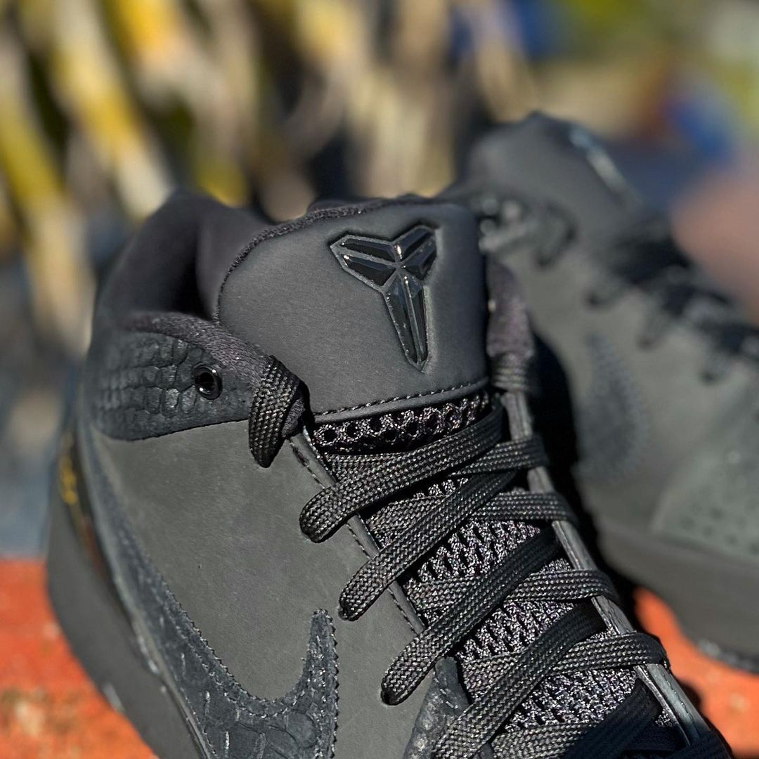 NIKE KOBE 4 PROTRO 'GIFT OF MAMBA' ナイキ コービー 4 プロトロ