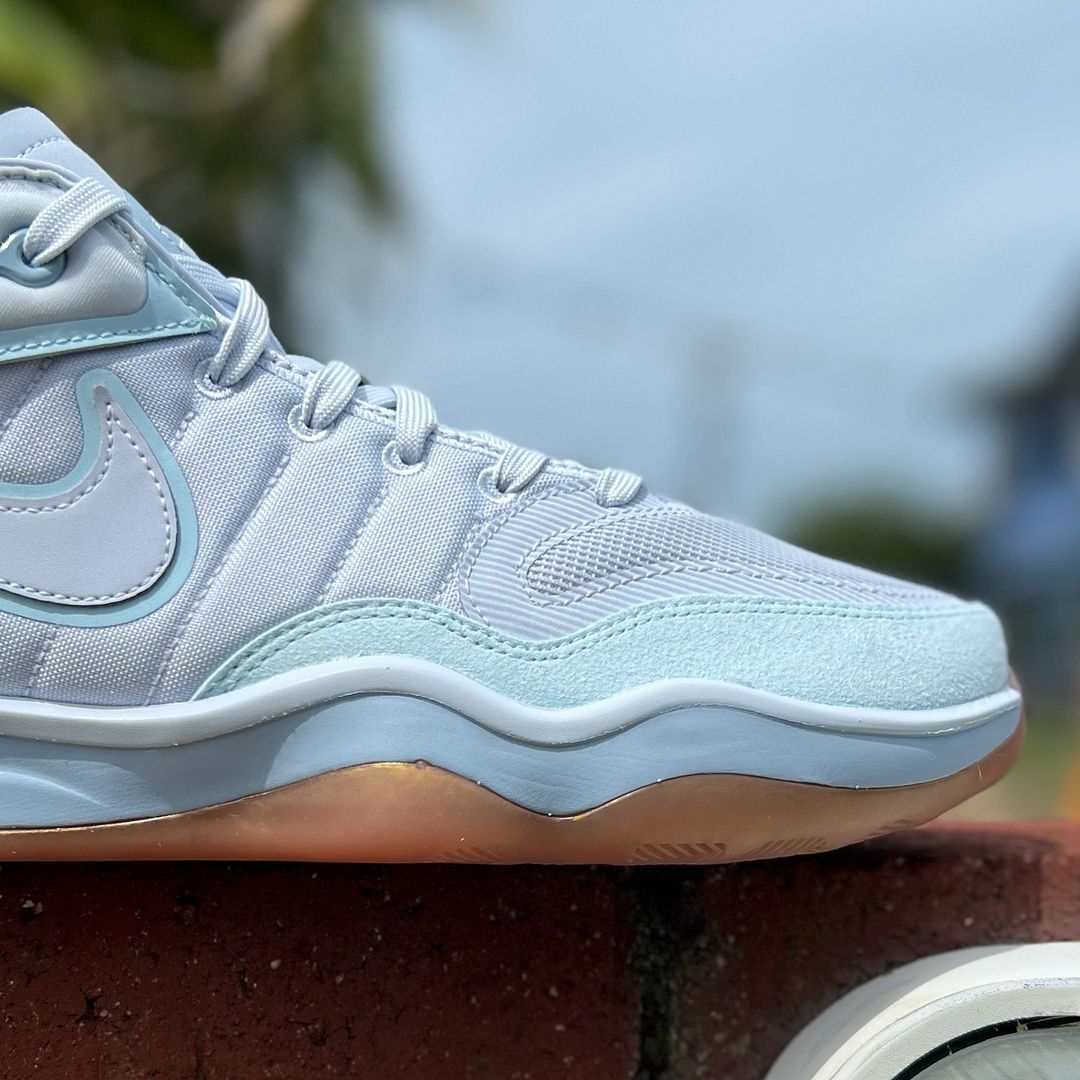 NIKE AIR ZOOM G.T. HUSTLE 2 ナイキ エア ズーム GT ハッスル 2