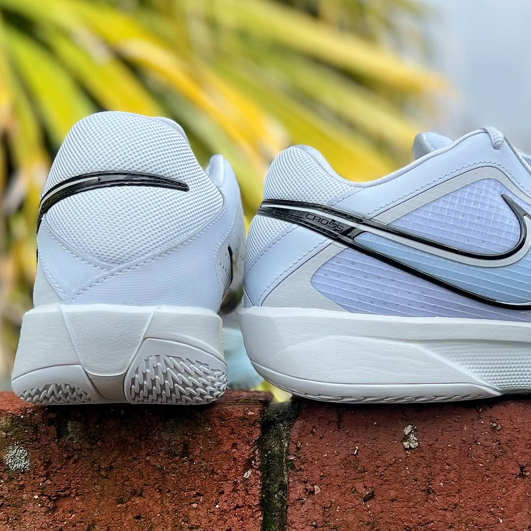 NIKE AIR ZOOM G.T. CUT CROSS ナイキ エア ズーム GT カット クロス