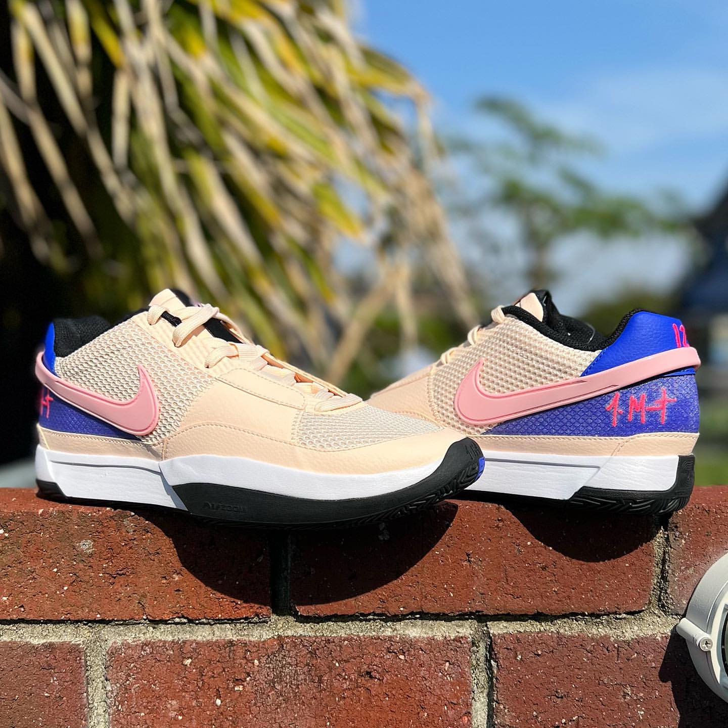 NIKE JA 1 GUAVA ICE ナイキ ジャ 1 ジャ モラント 【MEN'S】 guava