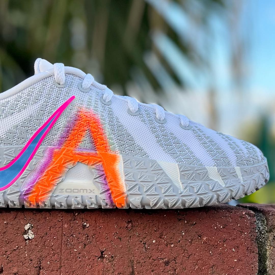 NIKE(ナイキ) ザモラント Ja 3 EP ハイパーピンク 275mm 海外8月21日発売予定】ナイキ ジャ 3 