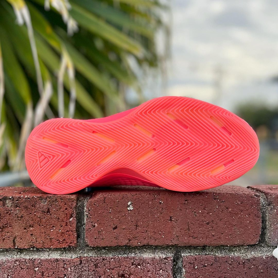 ADIDAS A.E. 1 LOW アディダス アンソニー エドワーズ 1 ロー