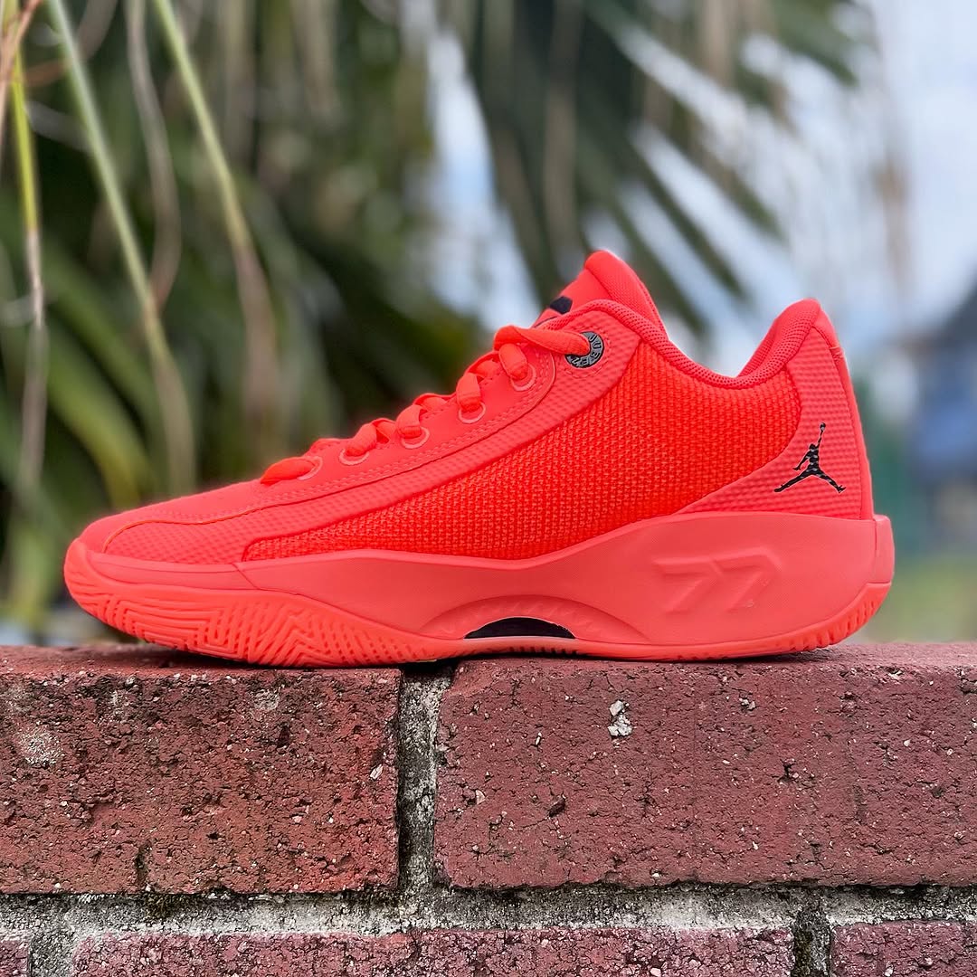 JORDAN LUKA.77 GS ナイキ ジョーダン ルカ 77 【BOY'S】 bright mango