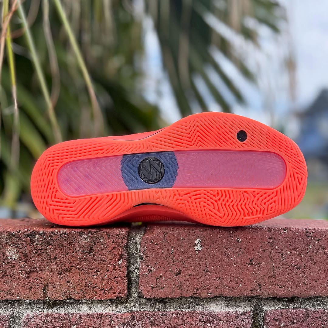 JORDAN LUKA.77 GS ナイキ ジョーダン ルカ 77 【BOY'S】 bright mango