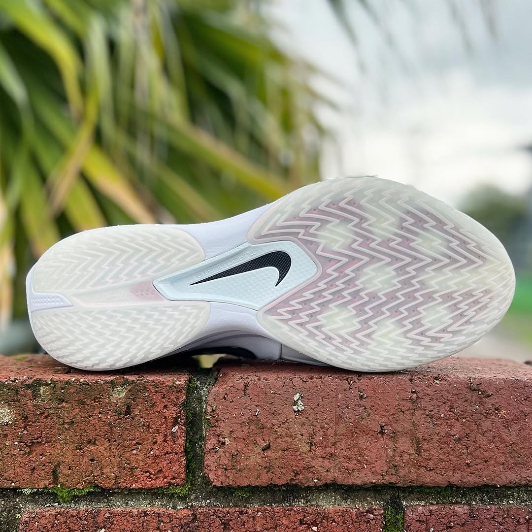 Nike GT 3.0 バスケットボールシューズ ホワイト/レッド Nike GT 3.0 バスケットボールシューズ ホワイト/レッド