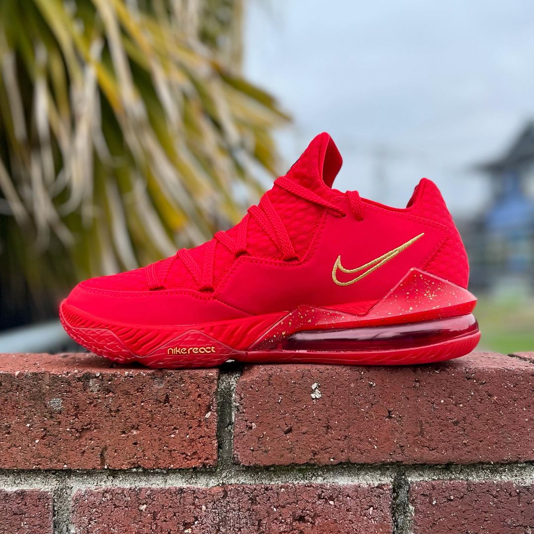 NIKE LEBRON XVII LOW PH EP 'UNIVERSITY RED' ナイキ レブロン 17