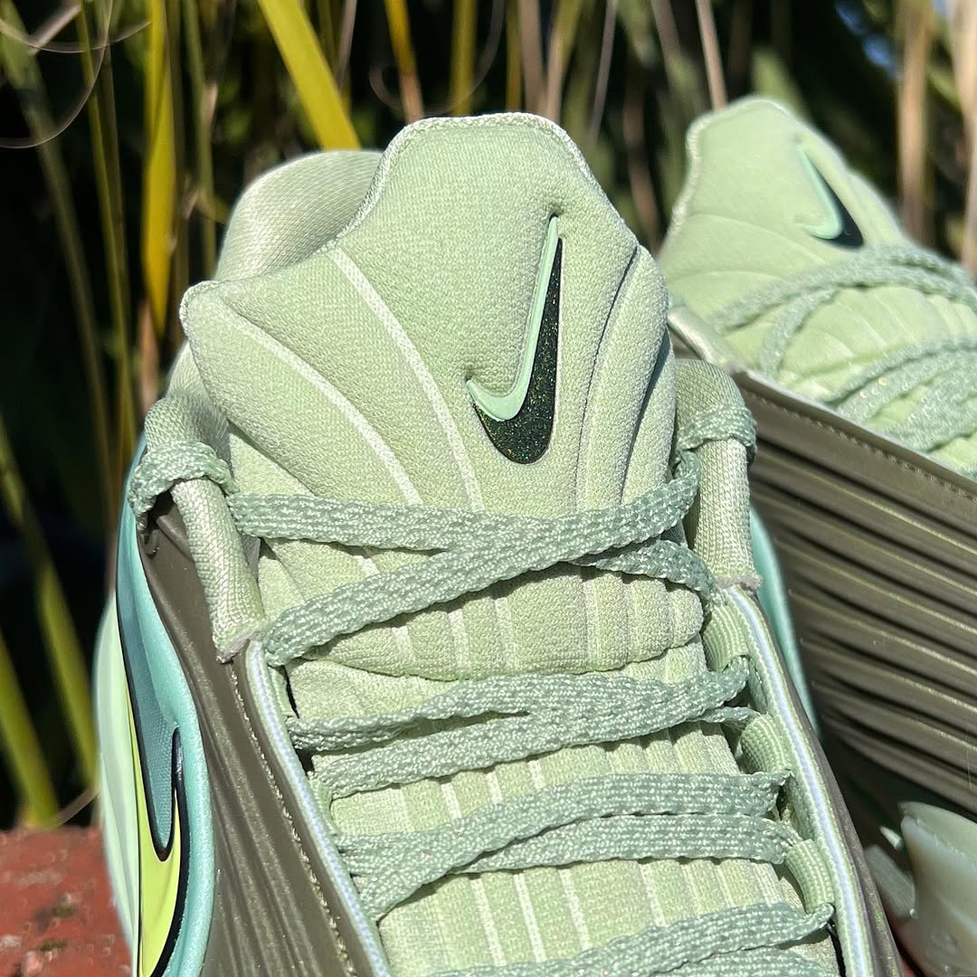 NIKE AIR ZOOM G.T. CUT 3 TURBO EP ナイキ エア ズーム GT カット 3