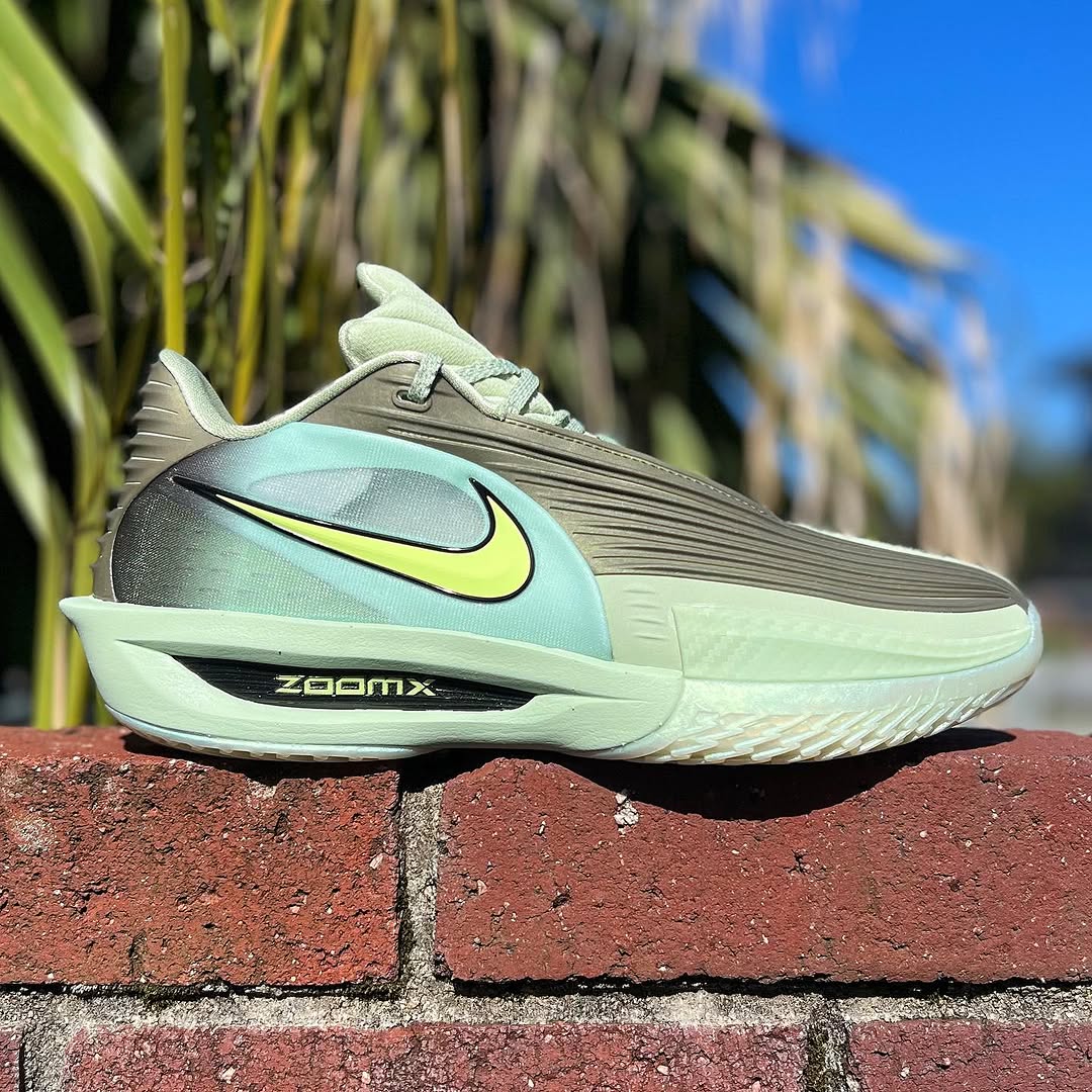 NIKE AIR ZOOM G.T. CUT 3 TURBO EP ナイキ エア ズーム GT カット 3