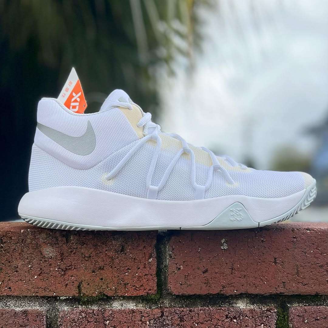 NIKE KD TREY 5 V EP ナイキ KD トレイ 5 ケビンデュラント 【MEN'S