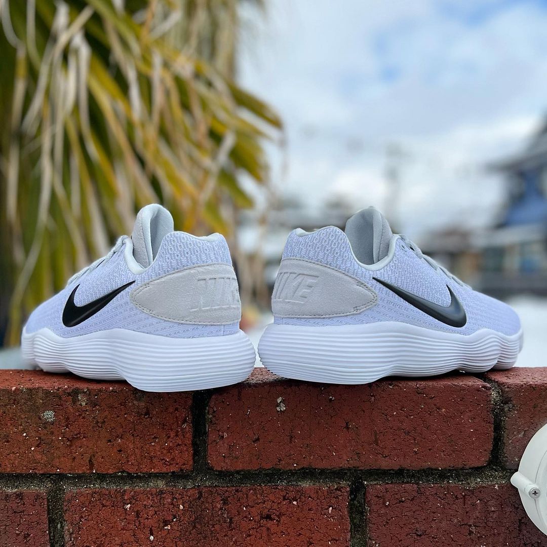 NIKE HYPERDUNK 2017 LOW EP ナイキ ハイパーダンク 2017 EPモデル