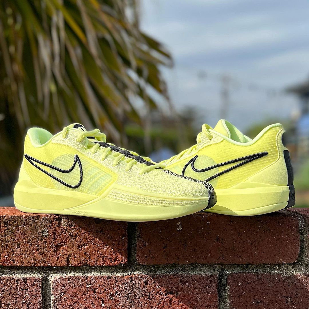 NIKE SABRINA 1 'LUMINOUS GREEN' ナイキ サブリナ 1 ウィメンズ