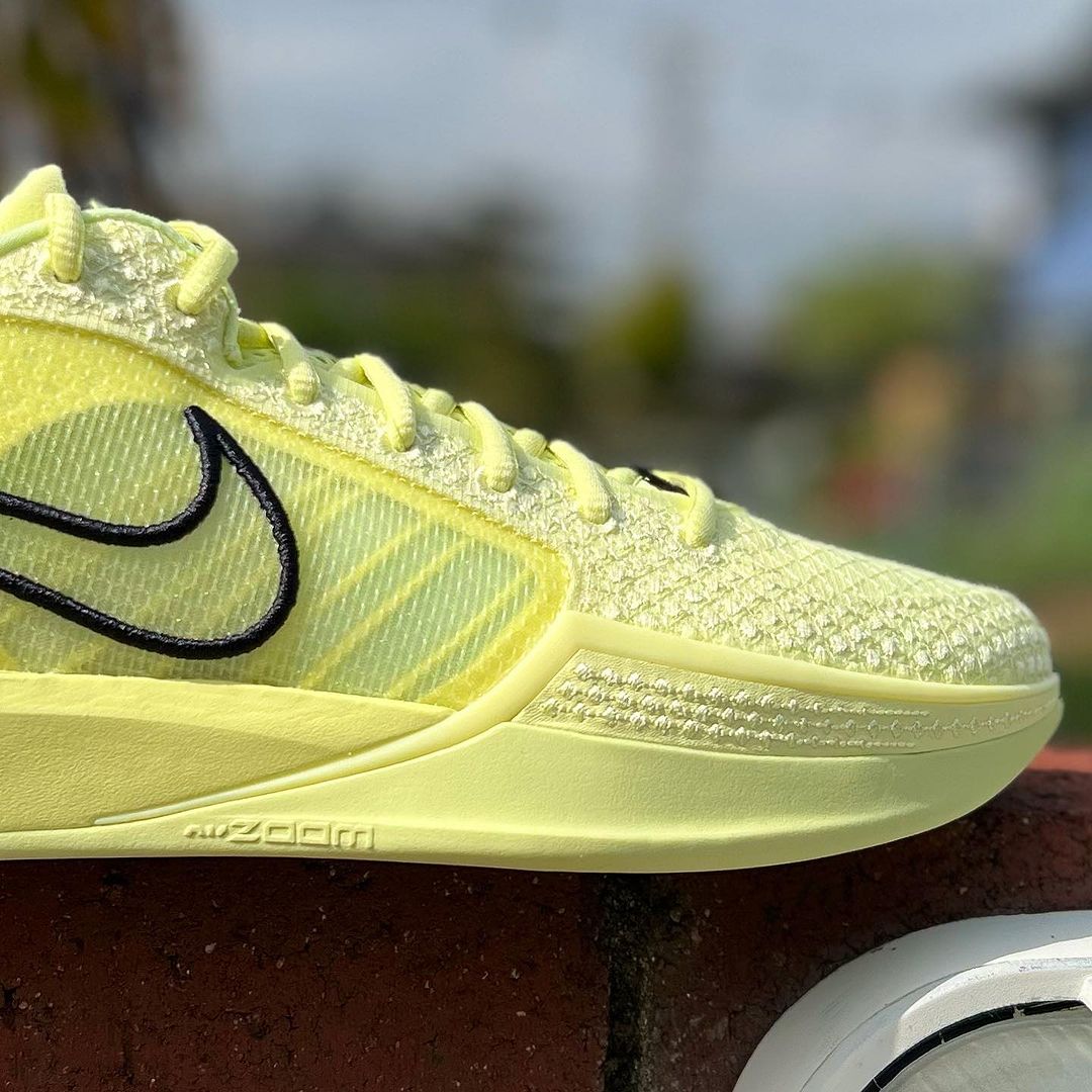 NIKE SABRINA 1 'LUMINOUS GREEN' ナイキ サブリナ 1 ウィメンズ