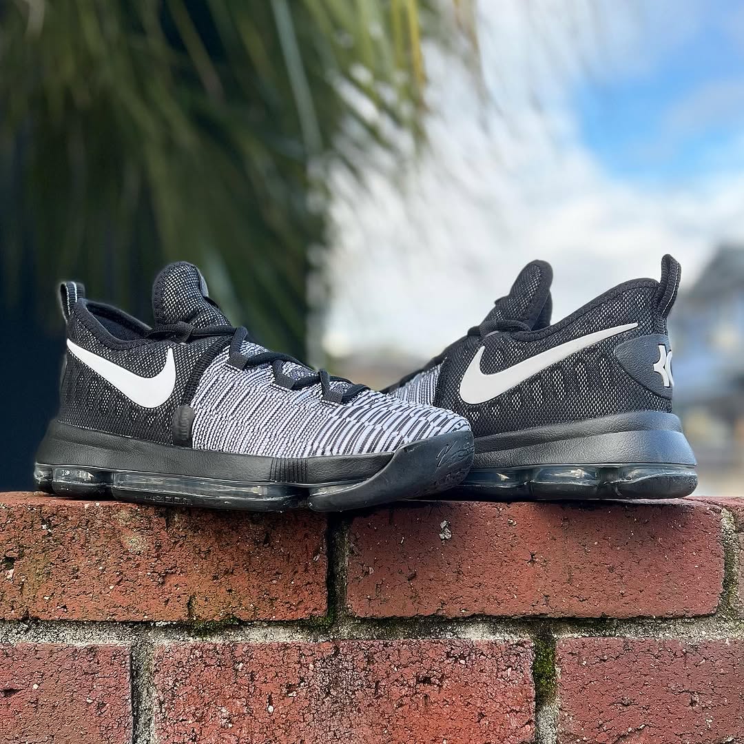 NIKE ZOOM KD 9 GS 'OREO' ナイキ ズーム KD 9 GS 【BOY'S】 black