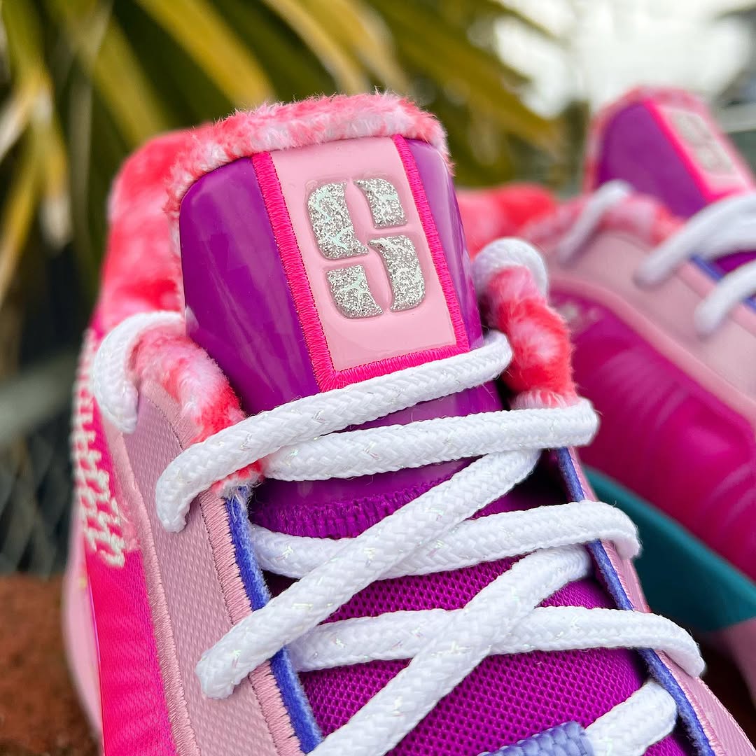 NIKE SABRINA 2 'DB' 'DOERNBECHER' ナイキ サブリナ 2 ウィメンズ