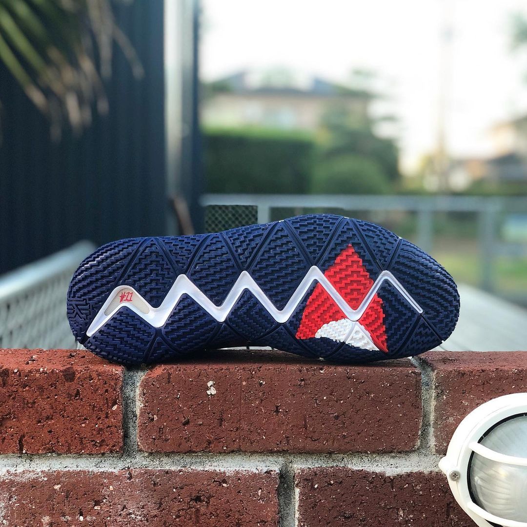 シューズ(男性用) NIKE KYBRID S2 EP NIKE KYBRID S2 EP 'TYE DYE USA' 'KYRIE HYBRID' ナイキ カイブリッド