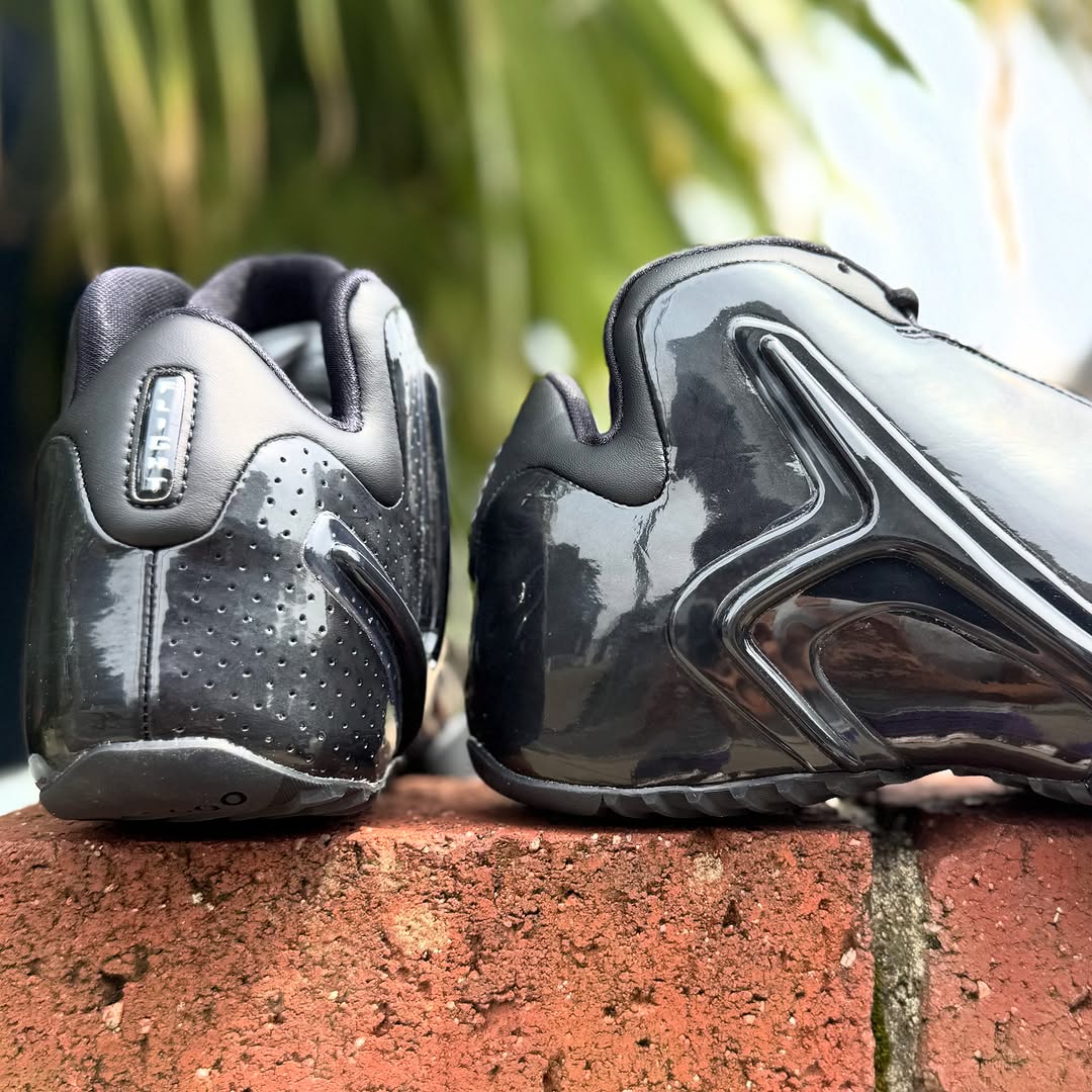 NIKE ZOOM HYPERFLIGHT RETRO ナイキ ズーム ハイパーフライト 復刻