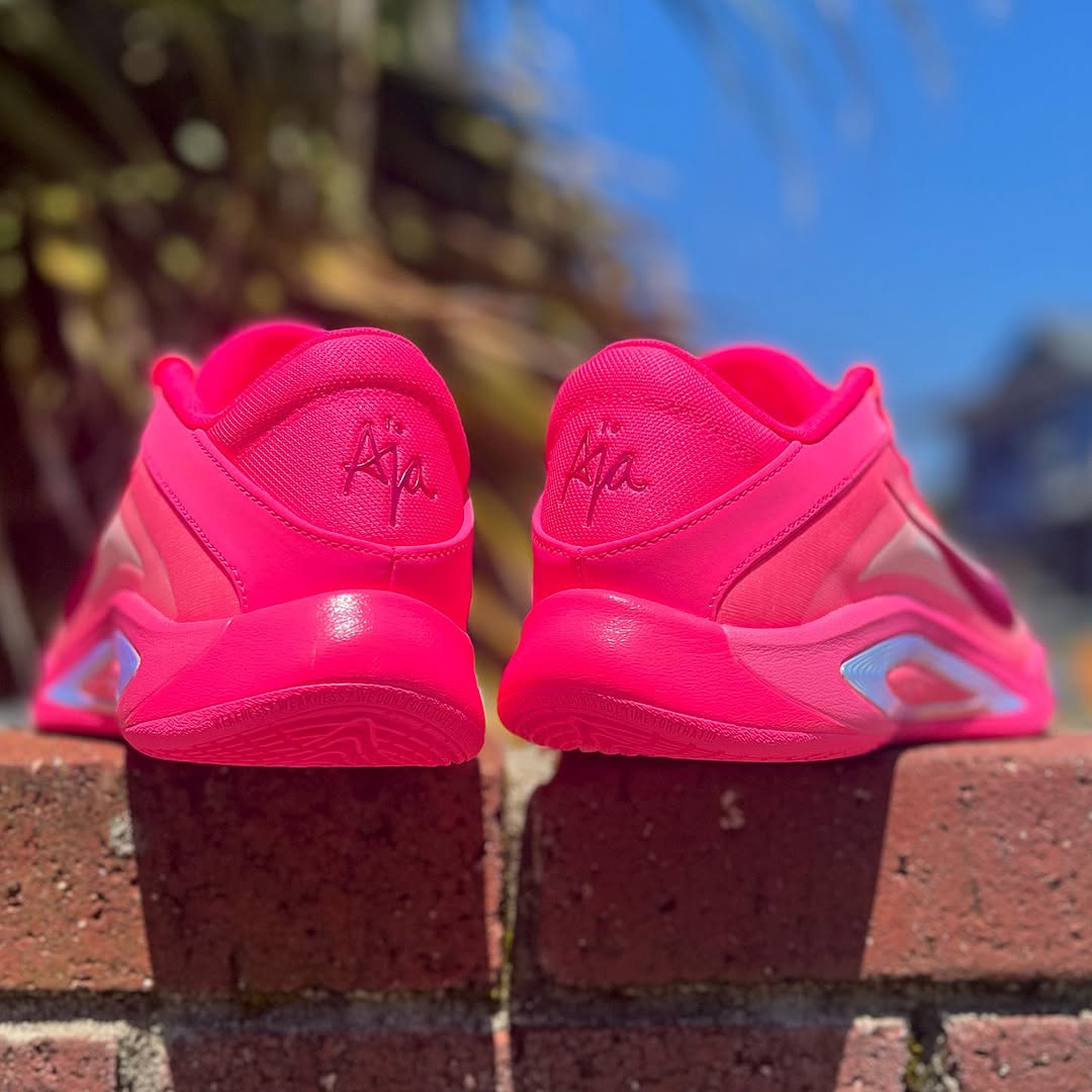 NIKE A ONE EP 'PINK A'URA' 'MENS SIZE' ナイキ エー ワン ウィメンズ