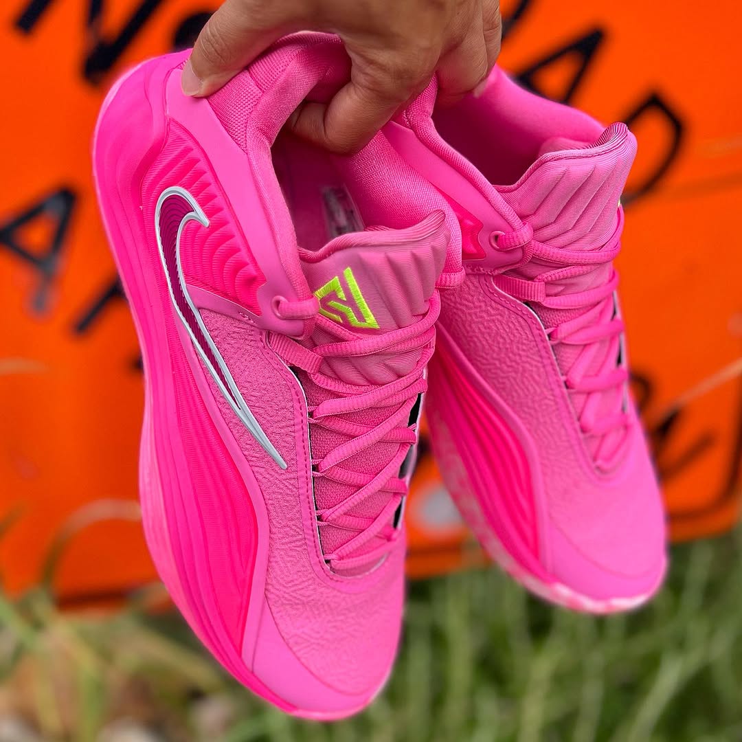 NIKE GIANNIS FREAK 7 ナイキ ヤニス フリーク 7 ヤニス アデトクンボ