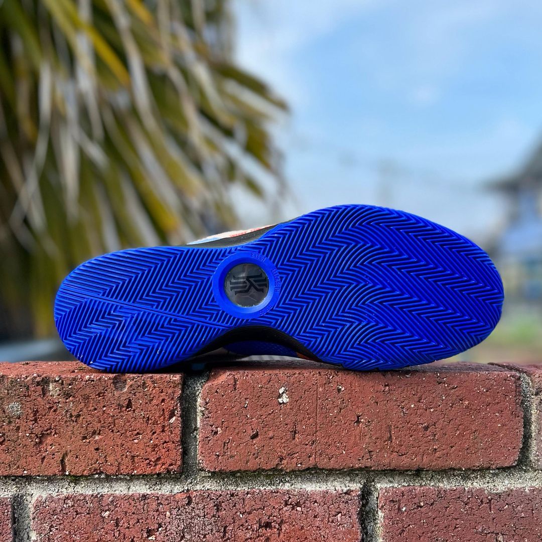 NIKE KYRIE S1 HYBRID 'WHAT THE' ナイキ カイリー アービング