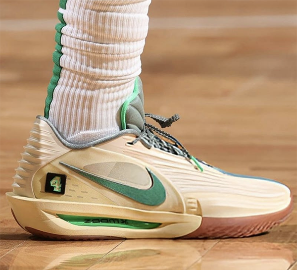 シューズ(男性用) Nike G.T. Cut 3 Turbo EP NIKE AIR ZOOM G.T. CUT 3 TURBO EP ナイキ エア ズーム GT カット 3