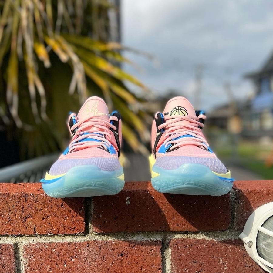 NIKE KYRIE INFINITY 'VALENTINES DAY' ナイキ カイリー 8