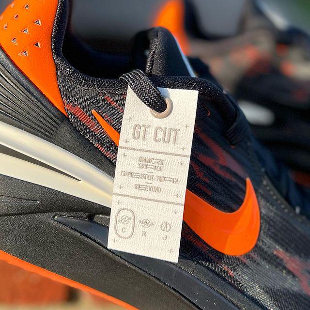 Nike バスケットボールシューズ G.T. CUT2 ブラック/オレンジ NIKE AIR ZOOM G.T. CUT 2 ナイキ エア ズーム GT カット 2