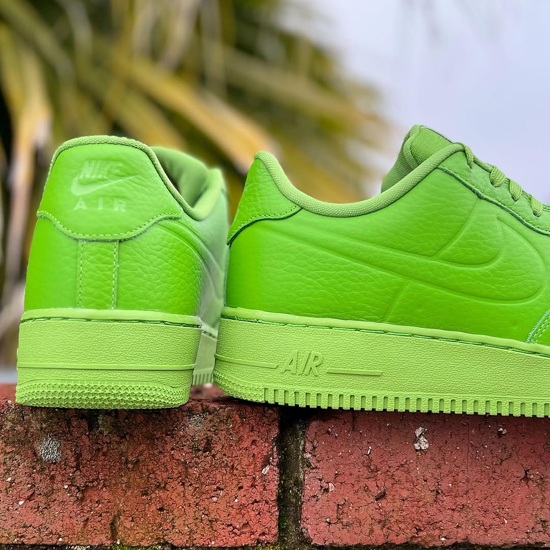 NIKE AIR FORCE 1 LOW WATERPROOF 'BRIGHT GREEN' ナイキ エア