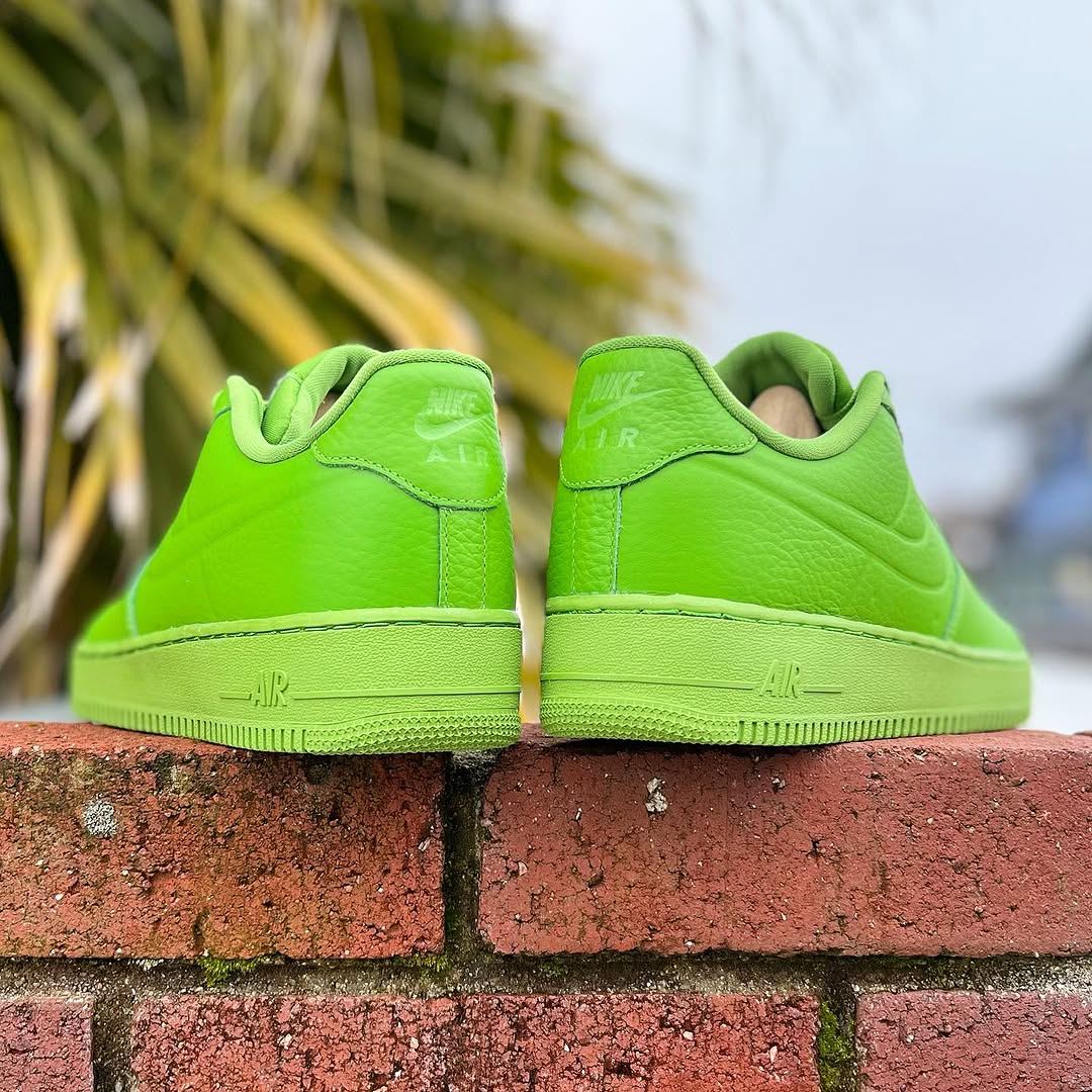 NIKE AIR FORCE 1 LOW WATERPROOF 'BRIGHT GREEN' ナイキ エア