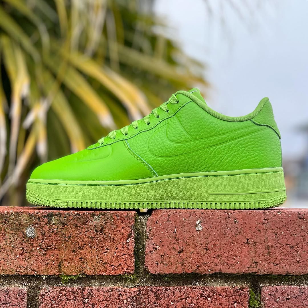 NIKE AIR FORCE 1 LOW WATERPROOF 'BRIGHT GREEN' ナイキ エア