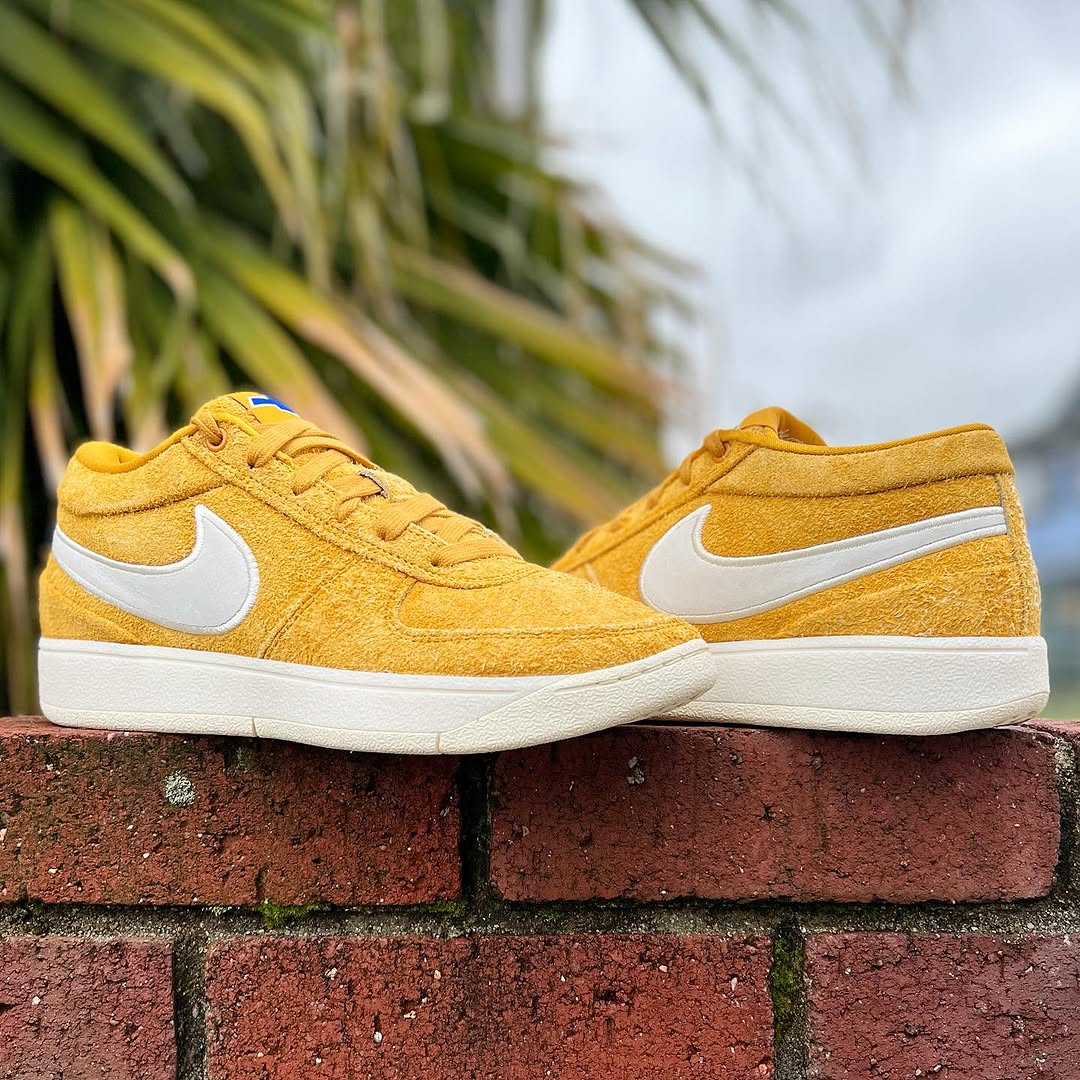 NIKE BOOK 1 'CHEVROLET GOLD LEAF' ナイキ ブック 1 シボレー 【MEN'S