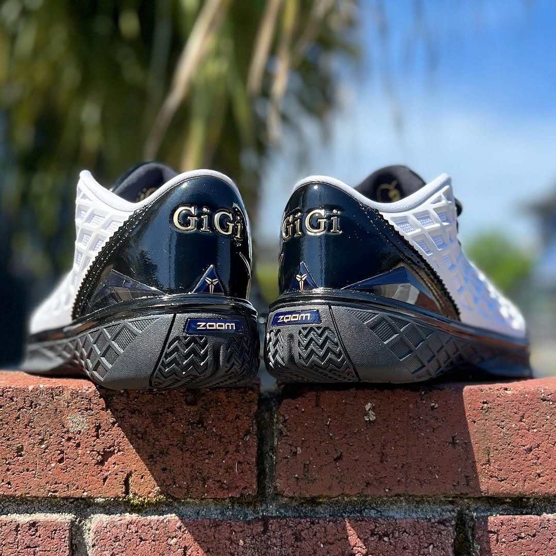 NIKE KOBE 3 LOW PROTRO 'MAMBACITA' ナイキ コービー 3 ローカット