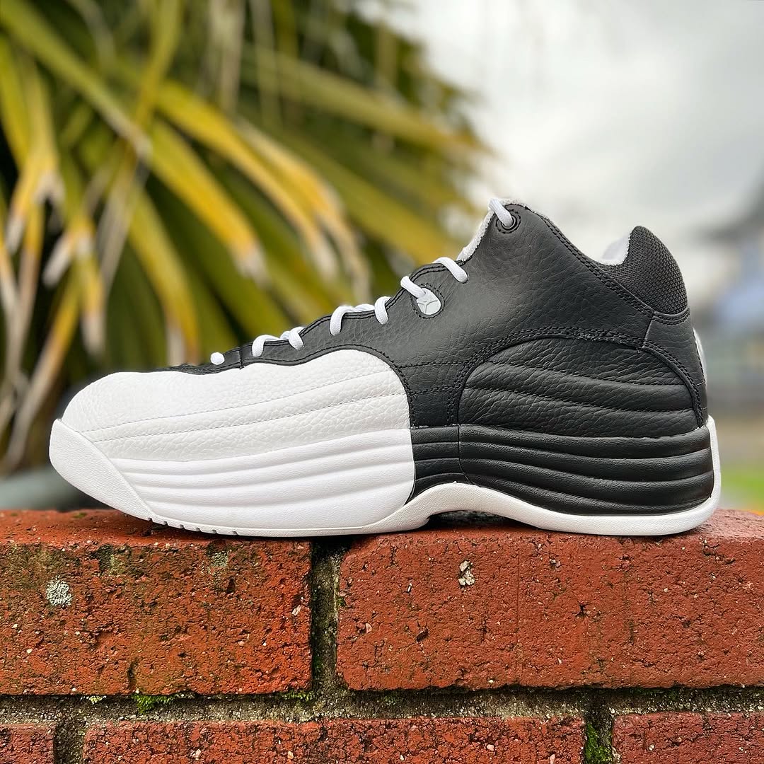 バッシュ　ジョーダン　チームジャンプマン　27cm JORDAN JUMPMAN TEAM 1 ジョーダン ジャンプマン チーム 1 2023年復刻