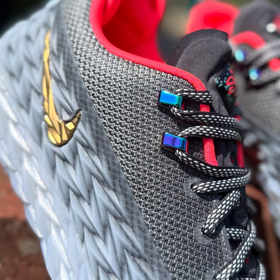 NIKE STREET TOUGH CHARGE EP ナイキ ストリート タフ チャージ