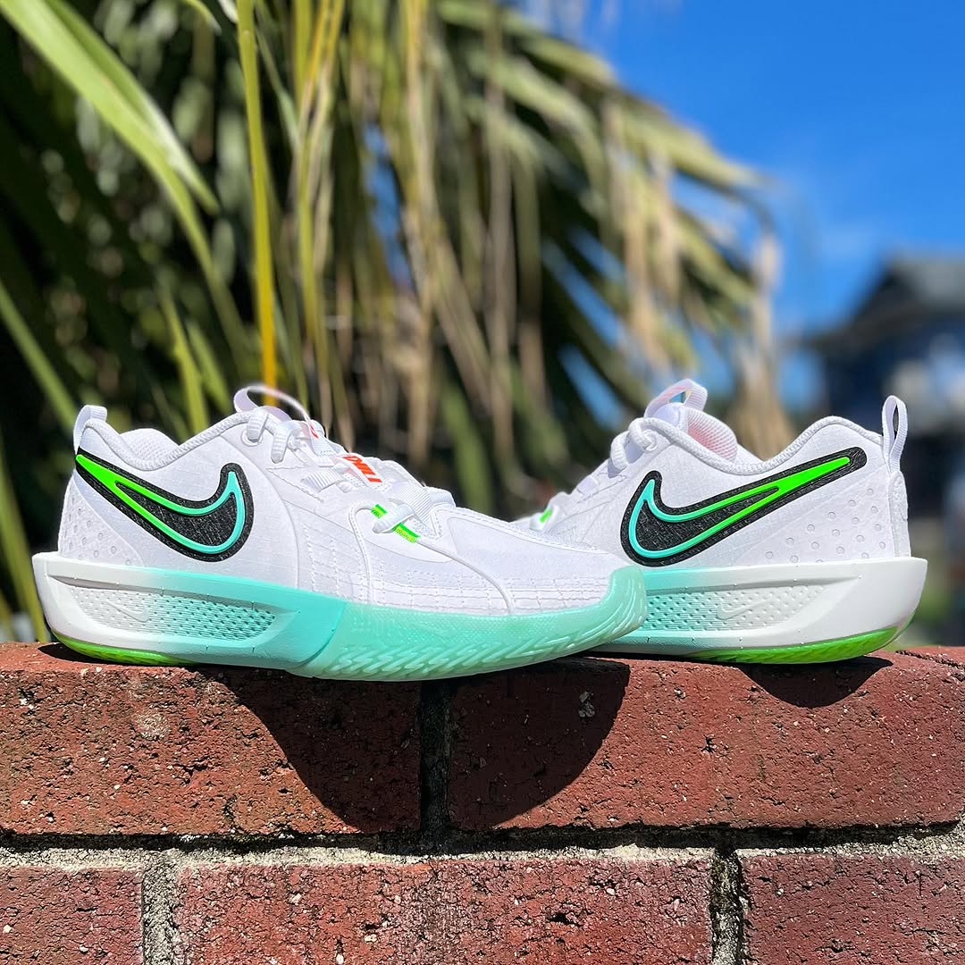 NIKE G.T. CUT 3 GS ナイキ GT カット 3 【BOY'S】 white/bleached