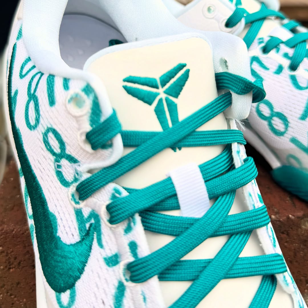 NIKE KOBE VIII PROTRO 'RADIANT EMERALD' ナイキ コービー 8 プロトロ