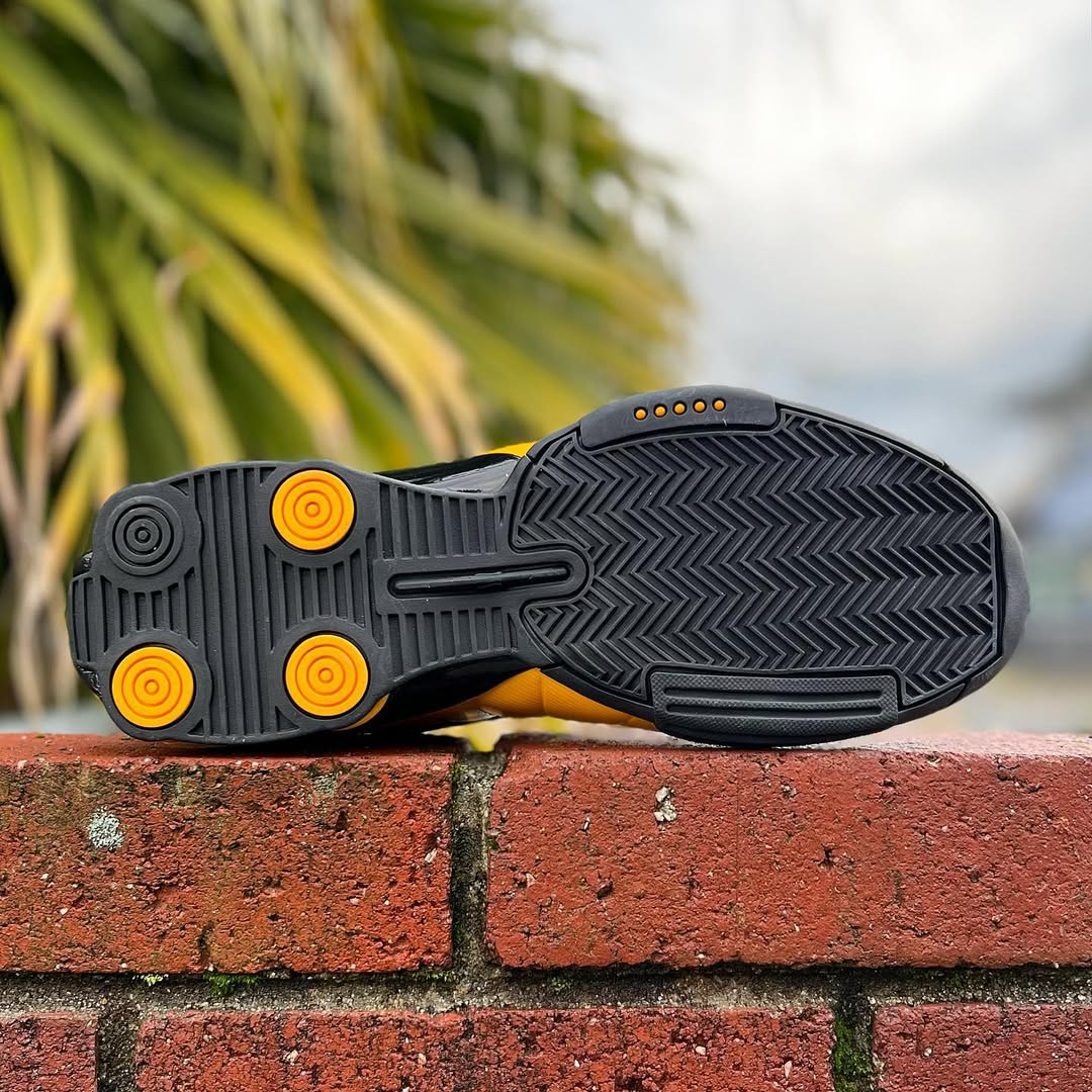 NIKE SHOX BB4 'BLACK UNIVERSITY GOLD' ナイキ ショックス ビービー4