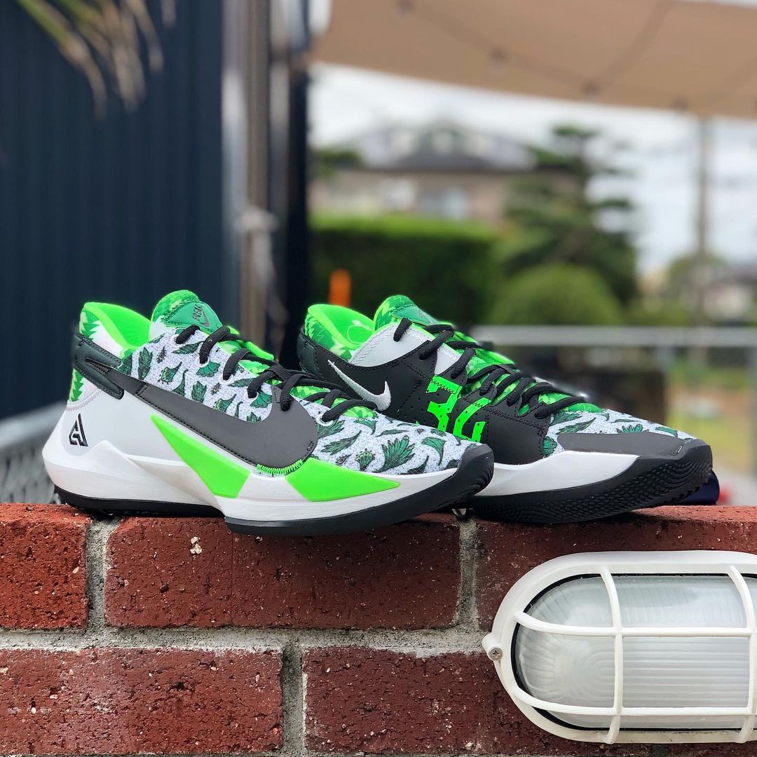 ZOOM FREAK 2 'NAIJA' ズーム フリーク 2 ヤニス アデトクンボ 【MEN'S